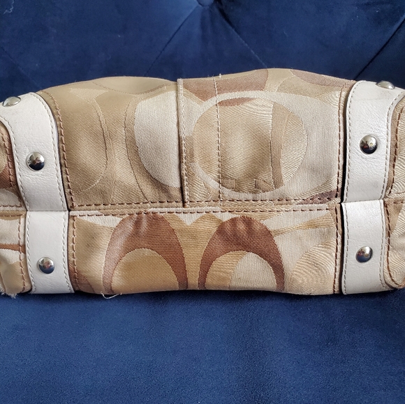 Coach Tote - Picture 8 of 10